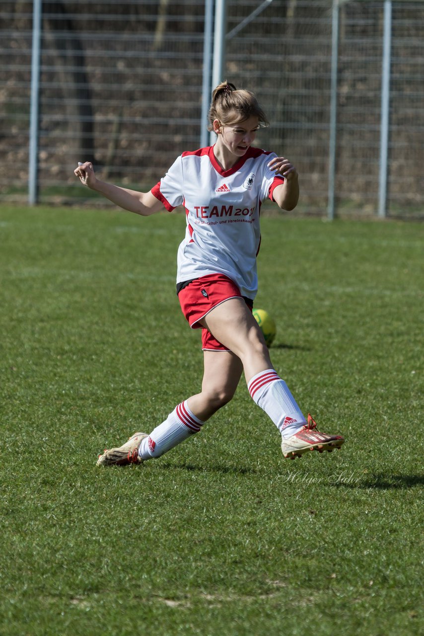 Bild 83 - Frauen SV Boostedt - Tralauer SV : Ergebnis: 12:0